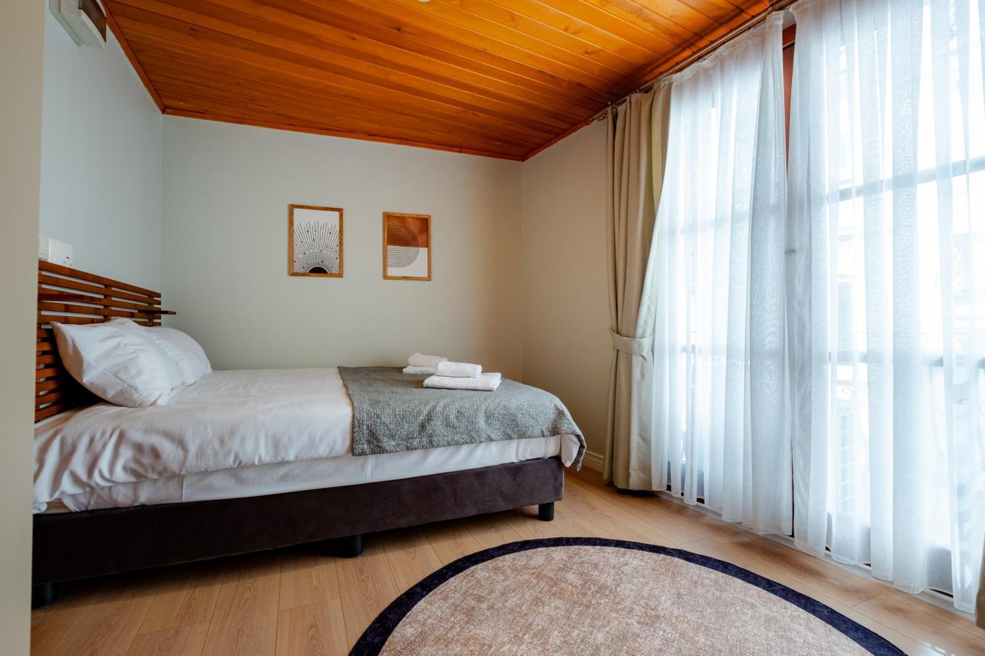 Koala Suites อิสตันบูล ภายนอก รูปภาพ